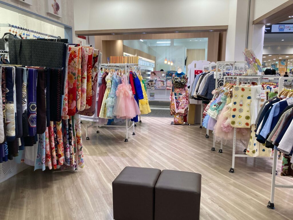スタジオアリス つくばイオン店内