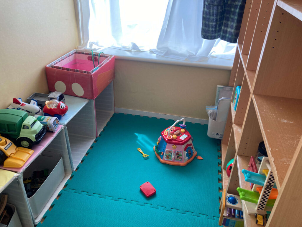 牛久市すくすく広場おもちゃ置き場