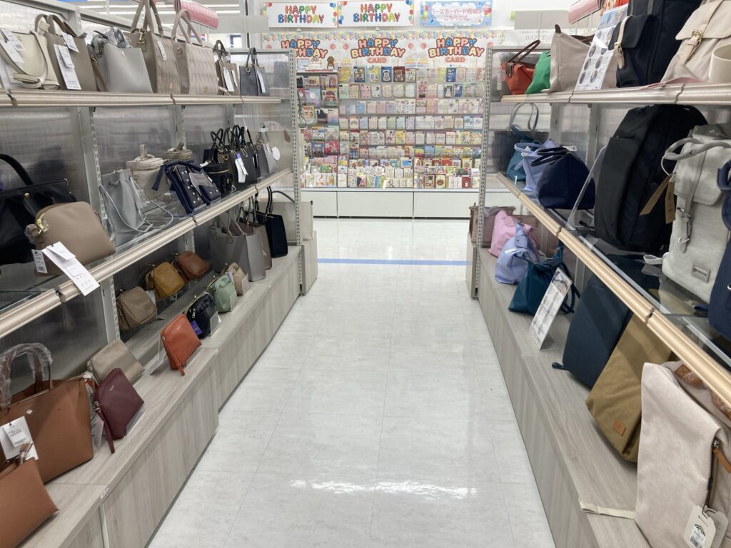 コーチャンフォーつくば店 文具コーナー