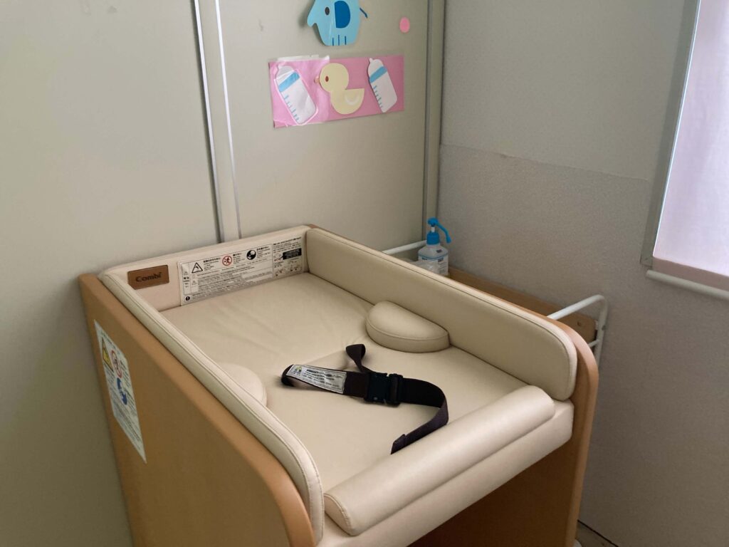 のびのび広場おむつ替えコーナー